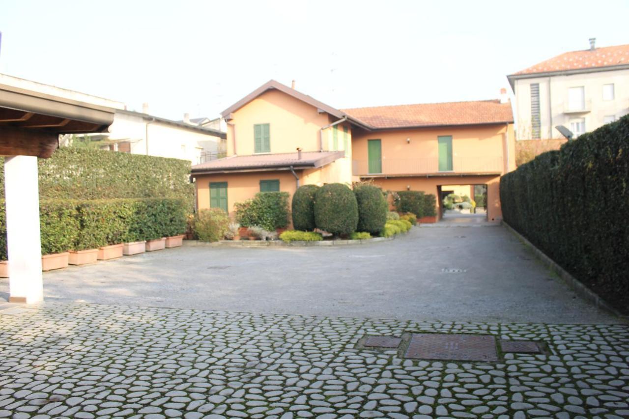 Albergo La Scaletta Cantù Exterior foto